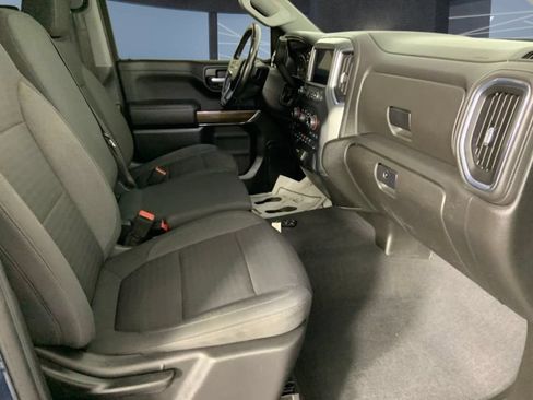 Used 2021 Chevrolet Silverado 1500 LT w/ Z71 Off-Road Package AWD/4WD image 16