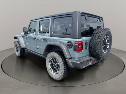 Used 2025 Jeep Wrangler Unlimited Rubicon 4xe w/ Safety Group AWD/4WD image 5