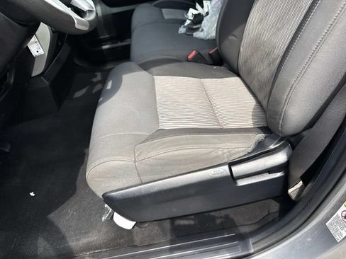 Used 2014 Toyota Tundra SR5 AWD/4WD image 15