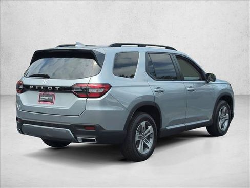 New 2026 Honda Pilot EX-L image 2