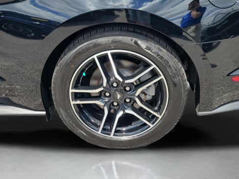 Used 2020 Ford Mustang Premium RWD image 7