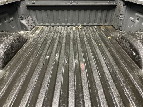 Used 2024 GMC Sierra 2500 Pro w/ Convenience Package image 24