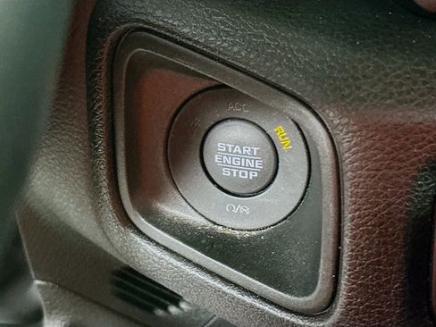 Certified 2024 Jeep Wrangler Sport AWD/4WD image 23