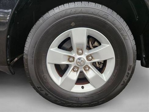 Used 2017 RAM 1500 Express image 19