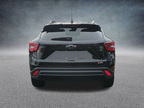 Certified 2024 Chevrolet Trax RS w/ Driver Confidence Package FWD image 7