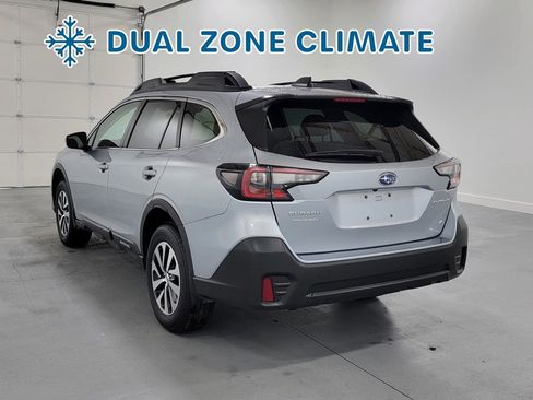 Used 2022 Subaru Outback Premium AWD/4WD image 6