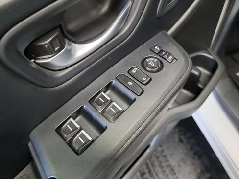 Used 2025 Honda Pilot Elite image 14