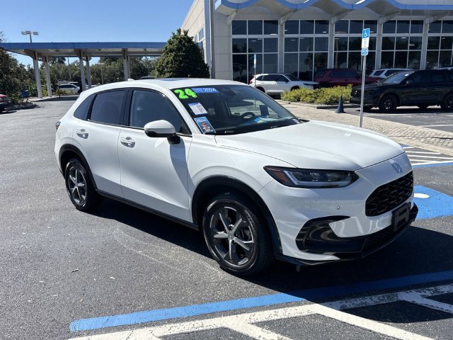 Certified 2024 Honda HR-V EX-L image 2