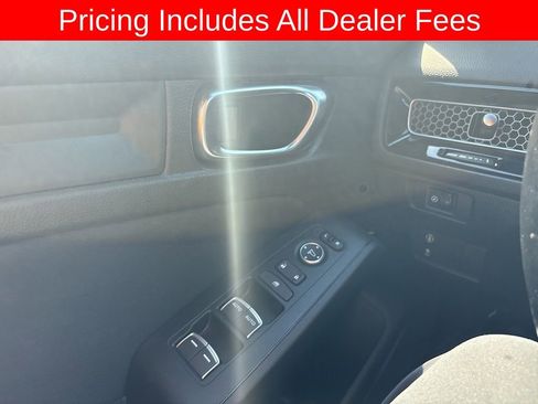 Used 2024 Honda Civic Sport image 8