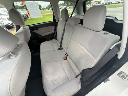 Used 2016 Subaru Forester 2.5i Premium w/ Popular Package #1 AWD/4WD image 28