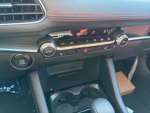 New 2026 MAZDA MAZDA3 Carbon image 20