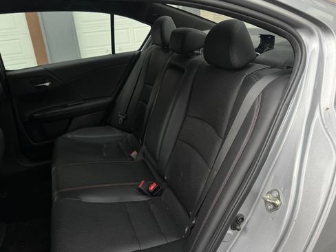 Used 2017 Honda Accord Sport Special Edition image 19
