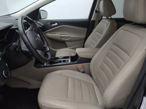 Used 2017 Ford Escape Titanium image 17