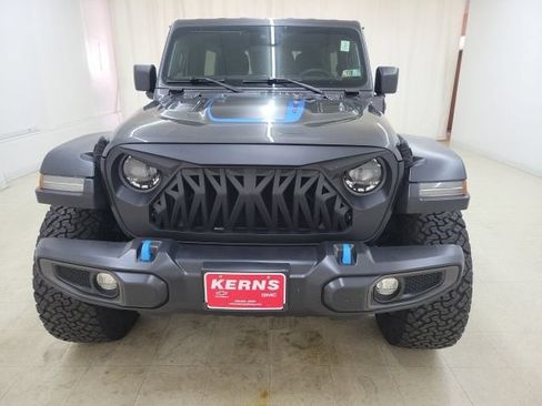 Used 2024 Jeep Wrangler Unlimited Rubicon 4xe w/ Convenience Group AWD/4WD image 6
