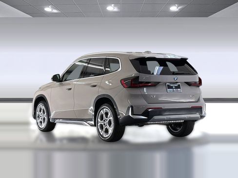 New 2026 BMW X1 xDrive28i w/ Convenience Package image 3