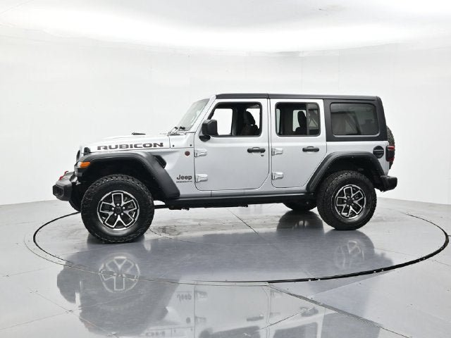 Used 2024 Jeep Wrangler Unlimited Rubicon AWD/4WD image 7