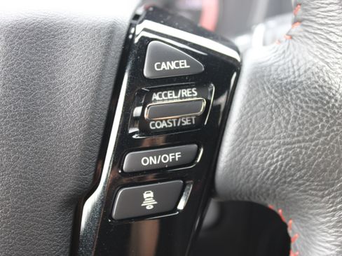 Certified 2022 Nissan Frontier PRO-4X w/ Technology Package AWD/4WD image 19