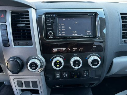 Used 2012 Toyota Sequoia SR5 w/ Premium Pkg RWD image 26