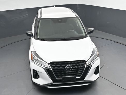 Used 2023 Nissan Kicks S image 27