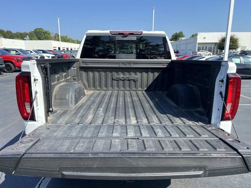 Used 2023 GMC Sierra 1500 AT4 w/ AT4 Premium Package AWD/4WD image 12