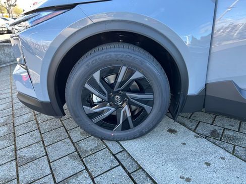 New 2026 Toyota C-HR image 18