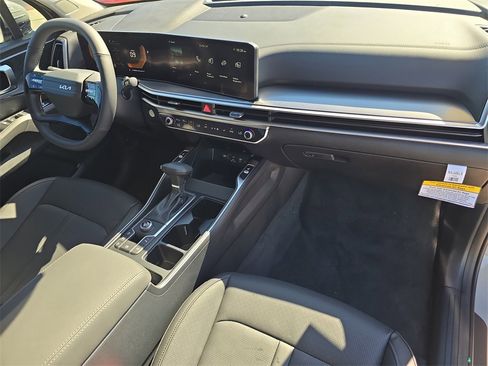 New 2026 Kia Sorento S image 13