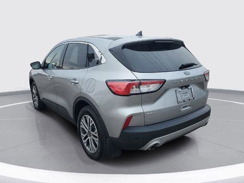 Certified 2022 Ford Escape SEL image 3