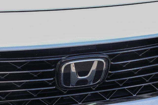 Used 2023 Honda Accord Sport image 5