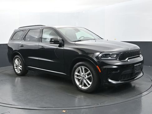 Used 2024 Dodge Durango GT image 7