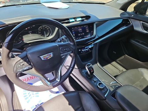 Used 2020 Cadillac XT6 Sport AWD/4WD image 12