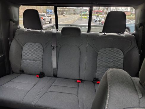 New 2026 RAM 1500 Express image 19