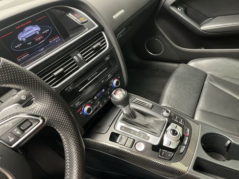 Used 2013 Audi RS 5 Coupe w/ Audi MMI Navigation Plus Pkg image 16