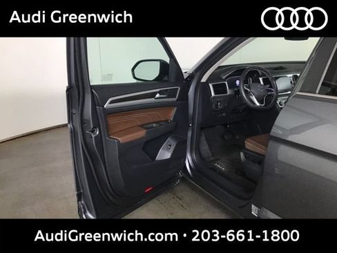 Used 2023 Volkswagen Atlas SE AWD/4WD image 10