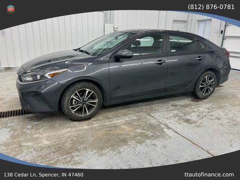 Used 2024 Kia Forte LXS w/ LXS Technology Package FWD image 15