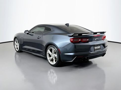 Used 2020 Chevrolet Camaro LT RWD image 5