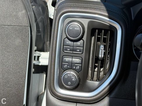 Used 2021 Chevrolet Silverado 1500 RST AWD/4WD image 31