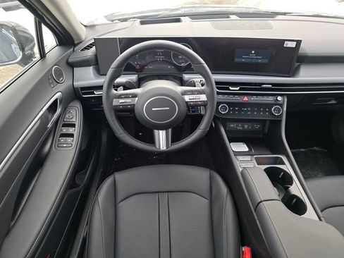 New 2026 Hyundai Sonata Limited image 3