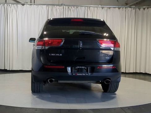 Used 2015 Lincoln MKX AWD w/ Equipment Group 102A image 9