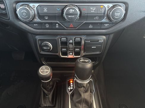 New 2026 Jeep Wrangler Sport image 40