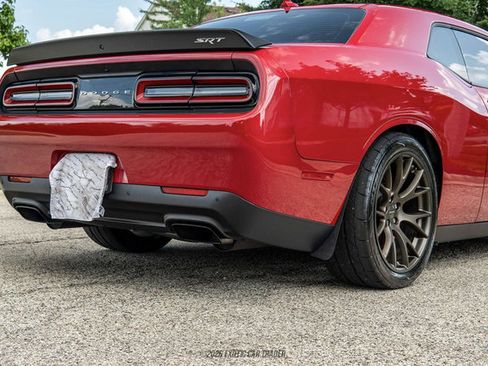 Used 2016 Dodge Challenger SRT Hellcat RWD image 96
