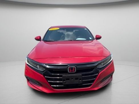 Used 2019 Honda Accord Sport image 3