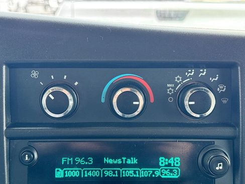 Used 2020 Chevrolet Express 2500 Work Van w/ Driver Convenience Package image 18