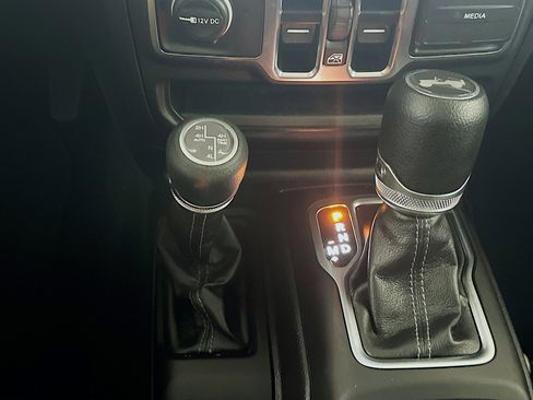 Used 2025 Jeep Wrangler Sahara w/ Safety Group image 24