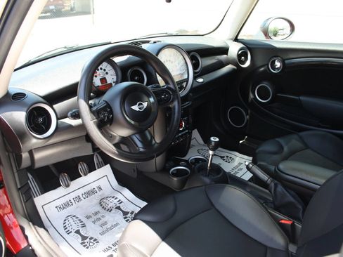Used 2013 MINI Cooper S FWD image 15