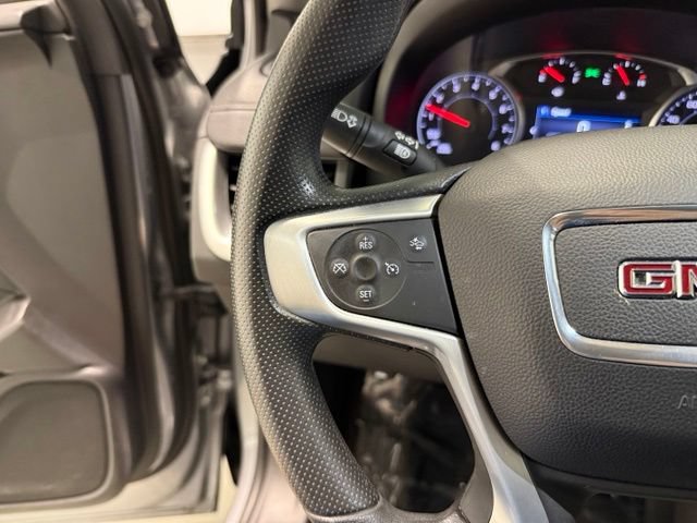 Used 2024 GMC Terrain SLE AWD/4WD image 14