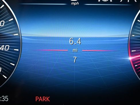 New 2026 Mercedes-Benz GLE 450 4MATIC image 12