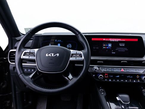 Certified 2024 Kia Telluride EX X-Line AWD/4WD image 7