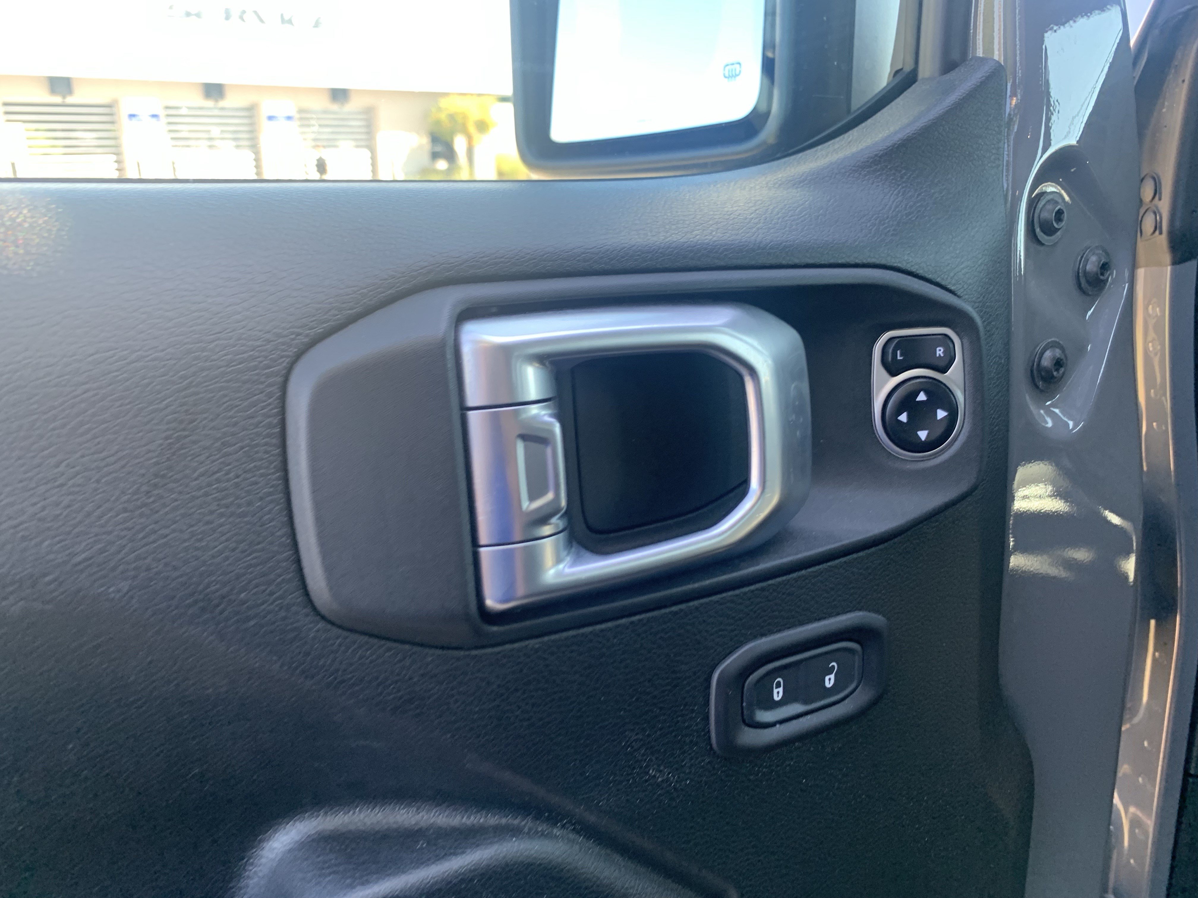 Used 2019 Jeep Wrangler Unlimited Sport AWD/4WD image 15