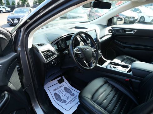 Used 2022 Ford Edge SEL w/ Convenience Package AWD/4WD image 9
