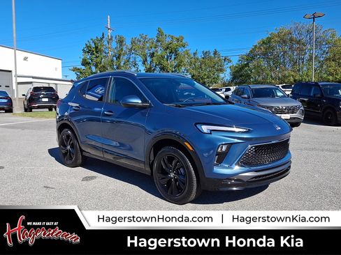 Used 2025 Buick Encore GX Sport Touring w/ Comfort Package image 1